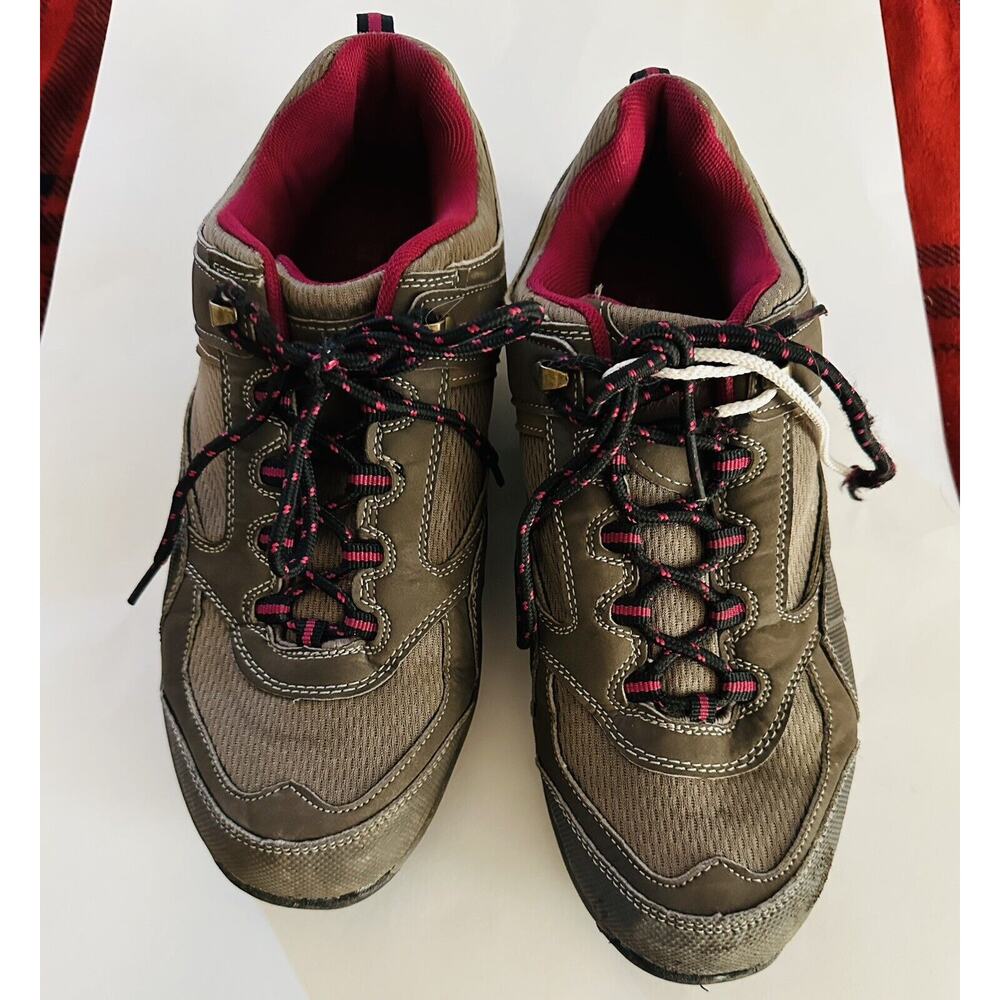mountain warehouse hiking shoes